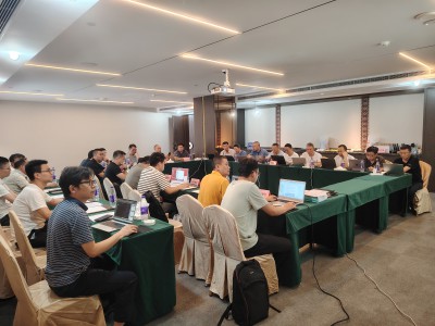 省煤炭设计院编制的华竹沟磷矿采矿工程安全设施设计顺利通过评审并获批复